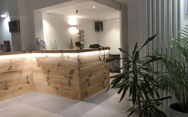 Hotel du Lac d'Arjuzanx