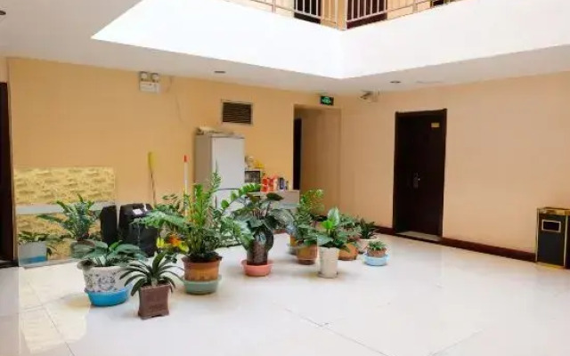 Shunfu Business Hotel