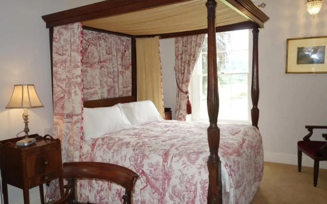 Broomfield House
