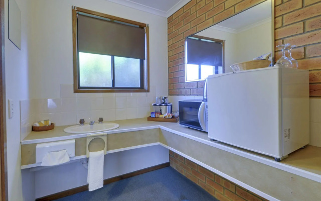 Always Welcome Motel