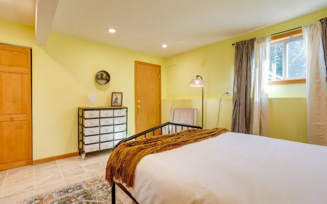 Redmond Vacation Rental ~ 16 Mi to Seattle!