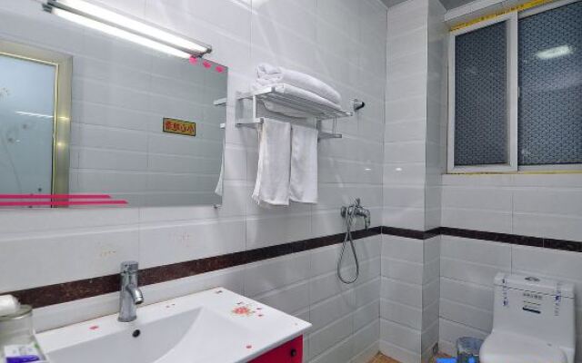 Meilun Express Hotel