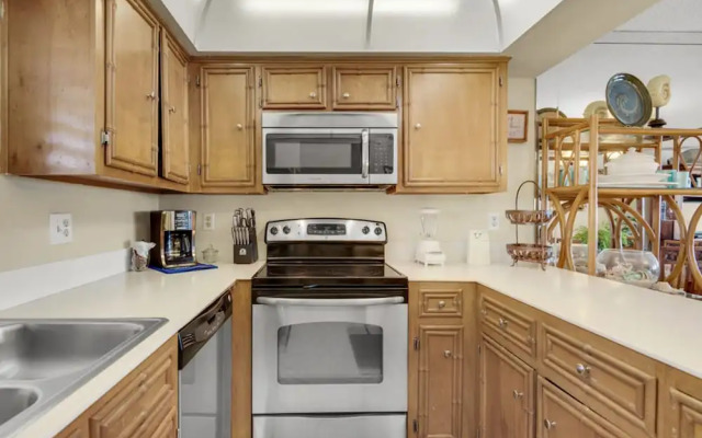 Huntington By The Sea 303