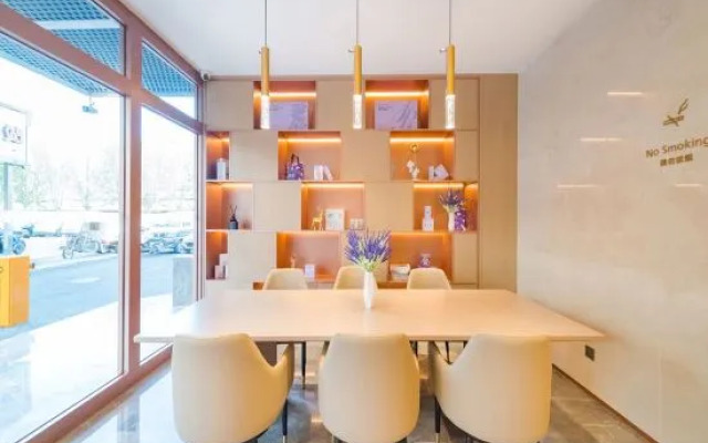 Lavande·Hotel(Beijing Huilongguan Jishuitan Hospital Xinlongze Branch）