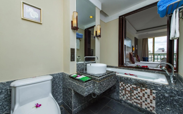 Sanya Shengyi Seaview Hotel