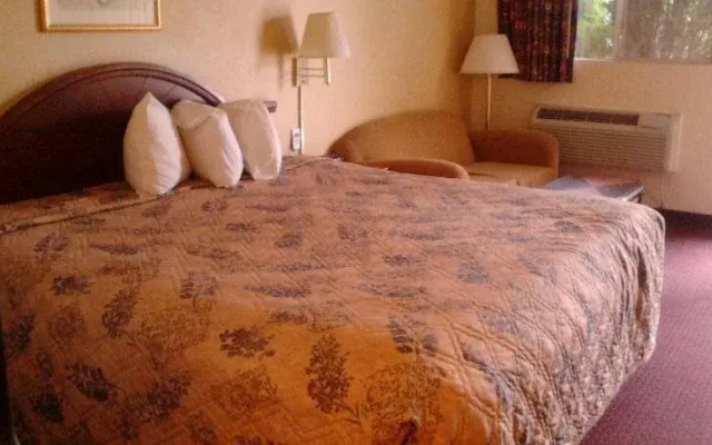 Welcome Inn St. Johns