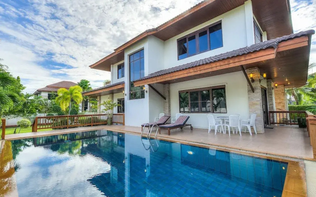 Wiki Villa - 4 Bedrooms 300sqm with Pool