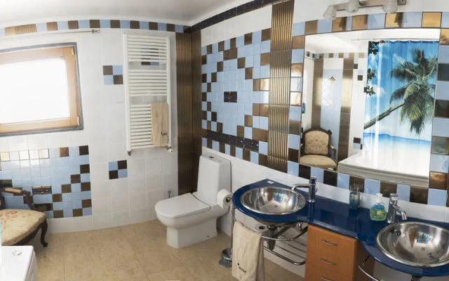 Laneez Ericeira Surf House - Hostel