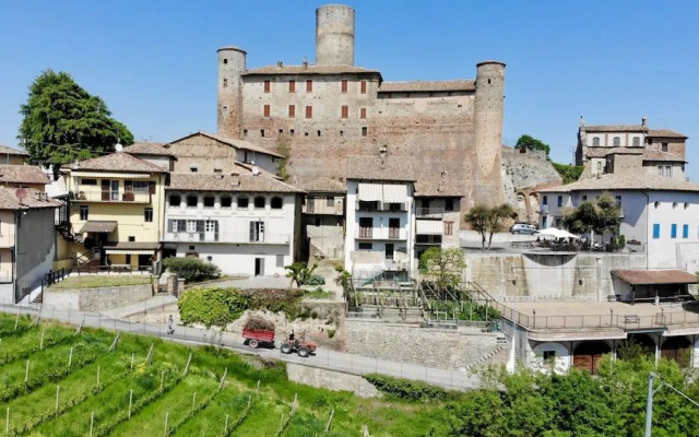 Villa Langhe in Castiglione Falletto