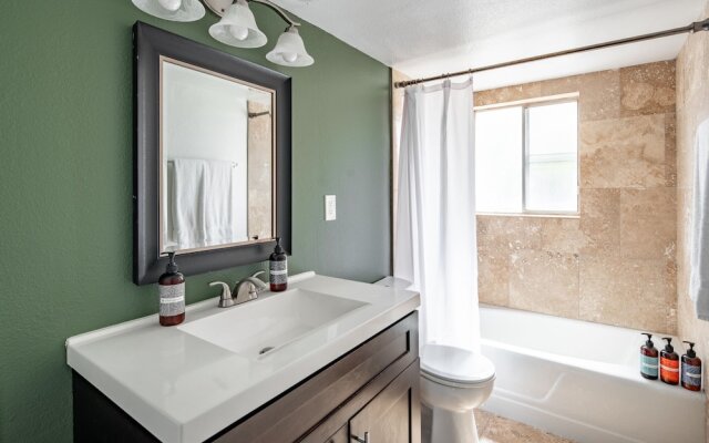 WanderJaunt - Bristol Manor