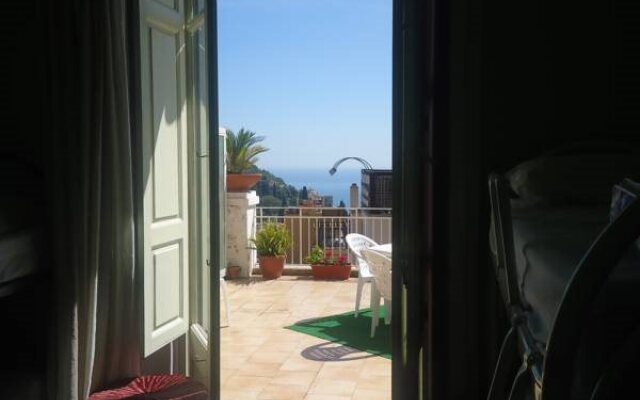 Hostel Taormina