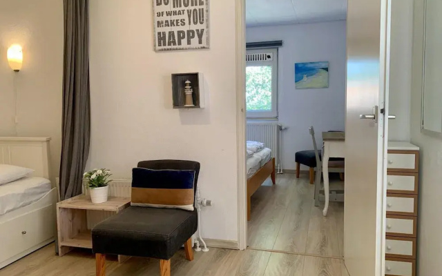 Sunny Garden Retreat Bungalow