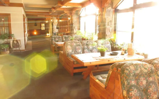 Hotel White Inn Kitashiga