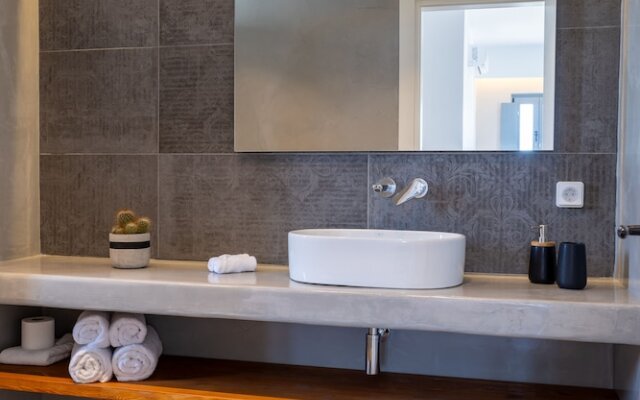 Bonsai Luxury Suites