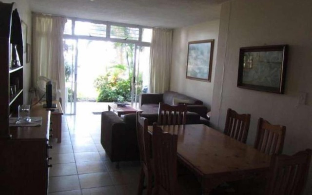 16 Mallorca Umdloti beach front Magic