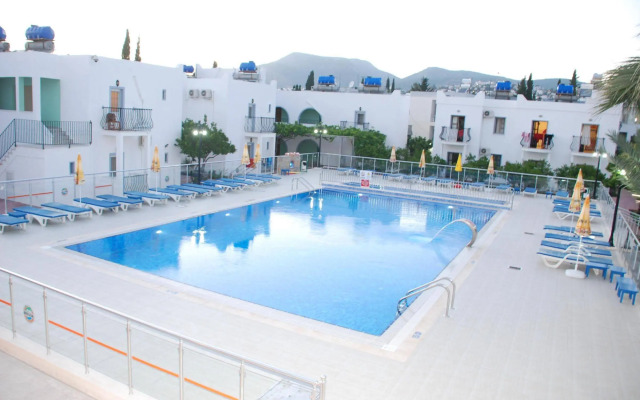 Dilek Hotel & Apartments