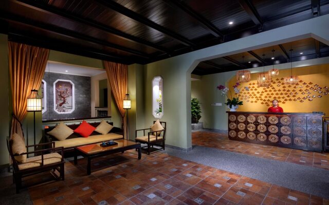 Little Riverside. A Luxury Hotel & Spa