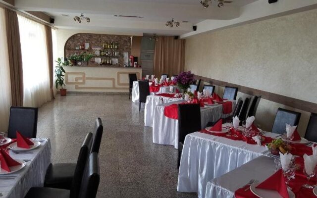 Pensiune Restaurant Avangarde