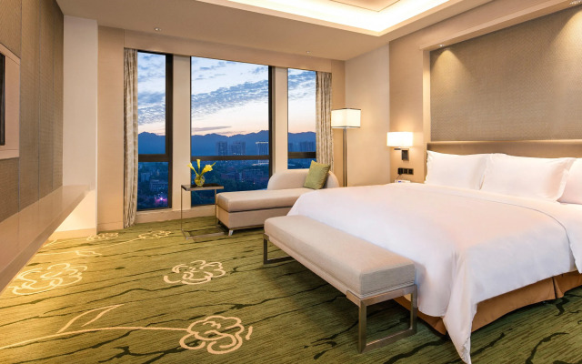 Holiday Inn Chongqing University Town