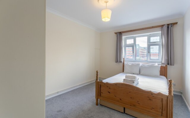 Whitechapel 2 Bedroom Flat