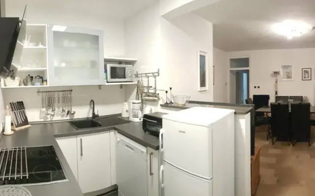 Villa Radoš - 4 Sterne, 4 Apartments für maximal 22 Gäste