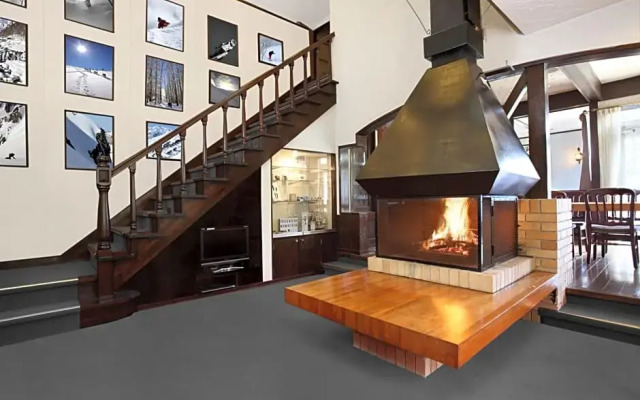 36 Degrees North, Lodge Hakuba Japan