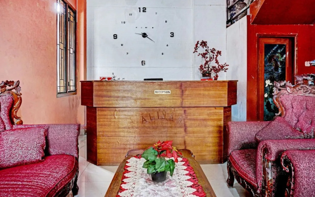 Aliyah Syariah by OYO