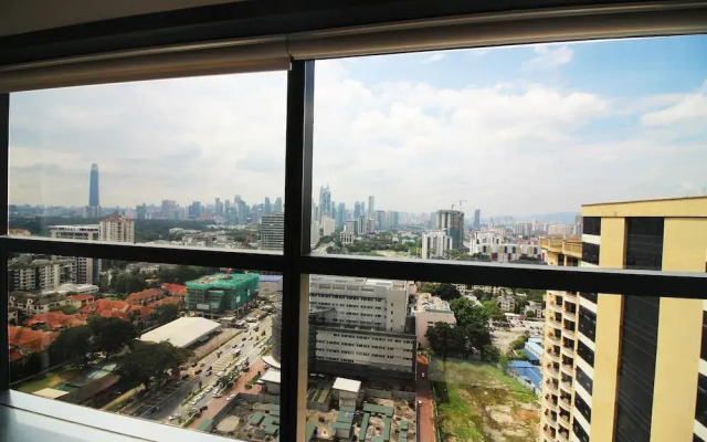 3 Towers KL @ KL Embassy Row by HnHCozy