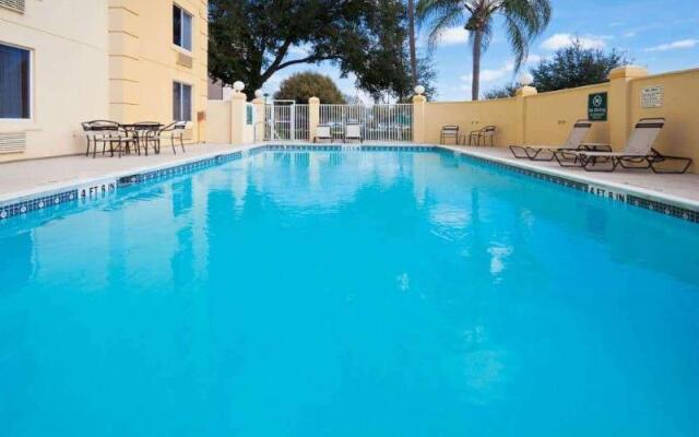 La Quinta Inn & Suites by Wyndham Lakeland East