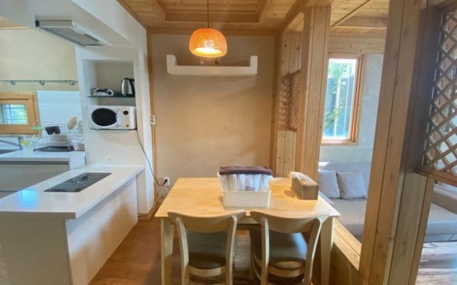 Sacheon Seopo Beach Pension