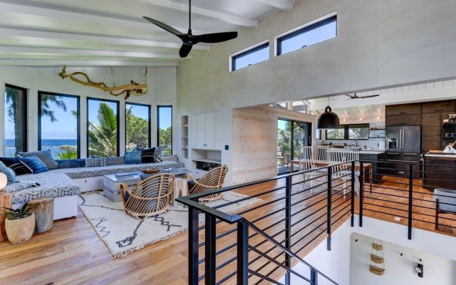 Haena Beach House 2 Bedroom Home by RedAwning
