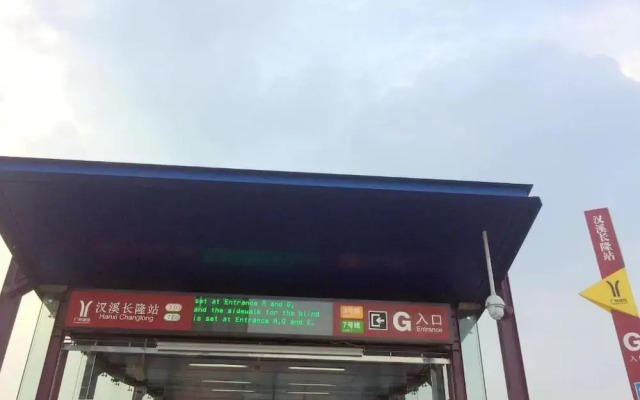 Coastline International Apartment