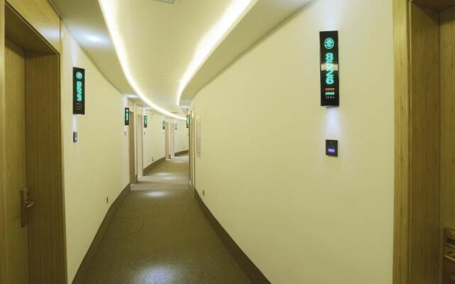 Greentree Inn Chengde Development Zone University