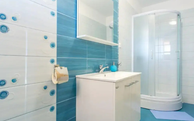 Scenic Elegant Apartments Krk With Balcony and Pool