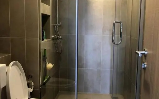 SHADE of Sky Sathon - Pool, Fitness, Parking, Wifi