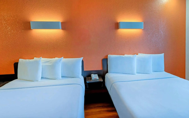 Motel 6 Los Angeles, CA - Los Angeles - LAX