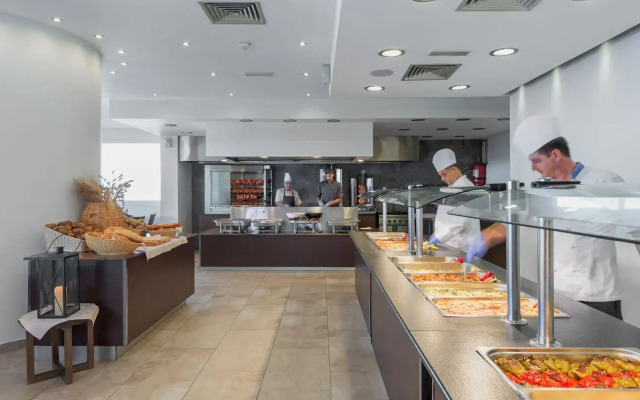 Avra Beach Resort Hotel & Bungalows - All Inclusive