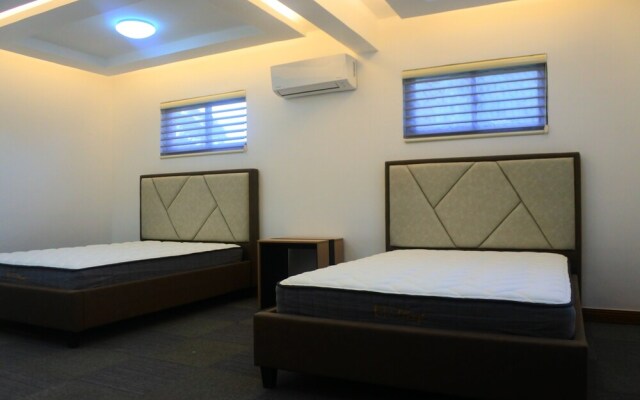 Aurora Villas and Cabin Resort