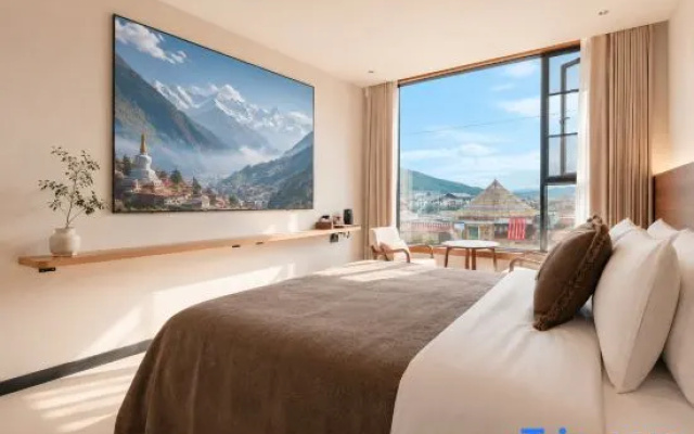 Lake Tower Whisper Guest house — 3-star hotel in Shangri-La