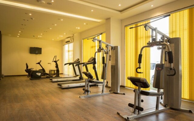 Golden Park Hotel