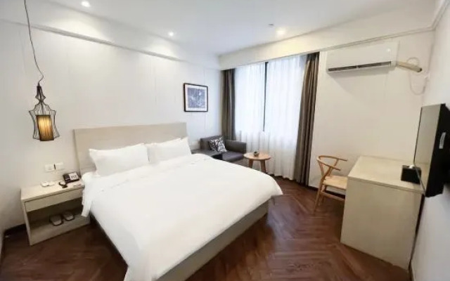 Elan Hotel (Yuyao Xinjian North Road)
