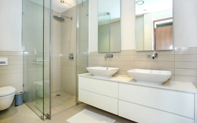 Melrose Arch Luxury Apartment