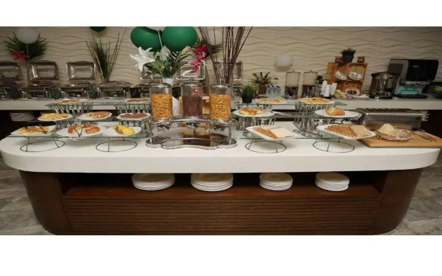 Grand Plaza Hotel