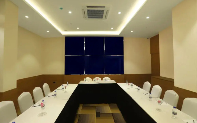 Aralia - A Business Hotel MIDC