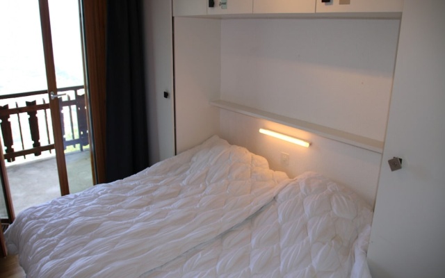 Sunny Chalet in Veysonnaz for 10 Guests – Guest Rooms – Veysonnaz