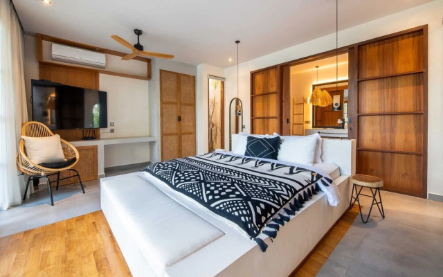 Villa Yukiko, 4BR Modern Tropical Design Villa – Guest Rooms – Kerobokan Kelod