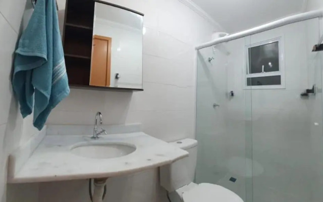 Apartamento novo , poucos metros da praia