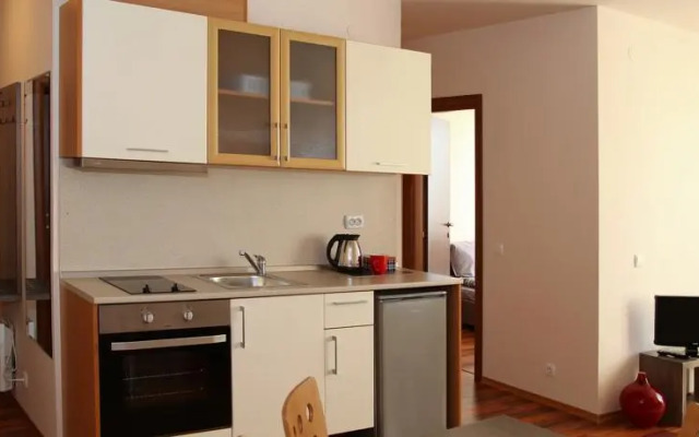 White Lavina Spa and Ski Lodge