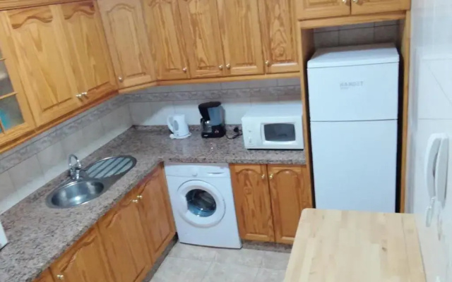 Three Bedroom Apartament Ii Near Santa Cruz