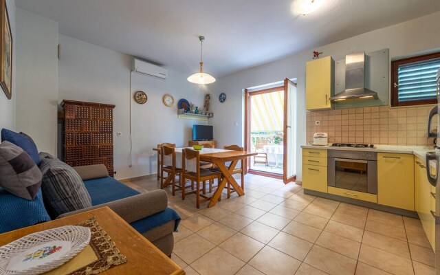 Beautiful Apartment in Zadar With 2 Bedrooms and Wifi
